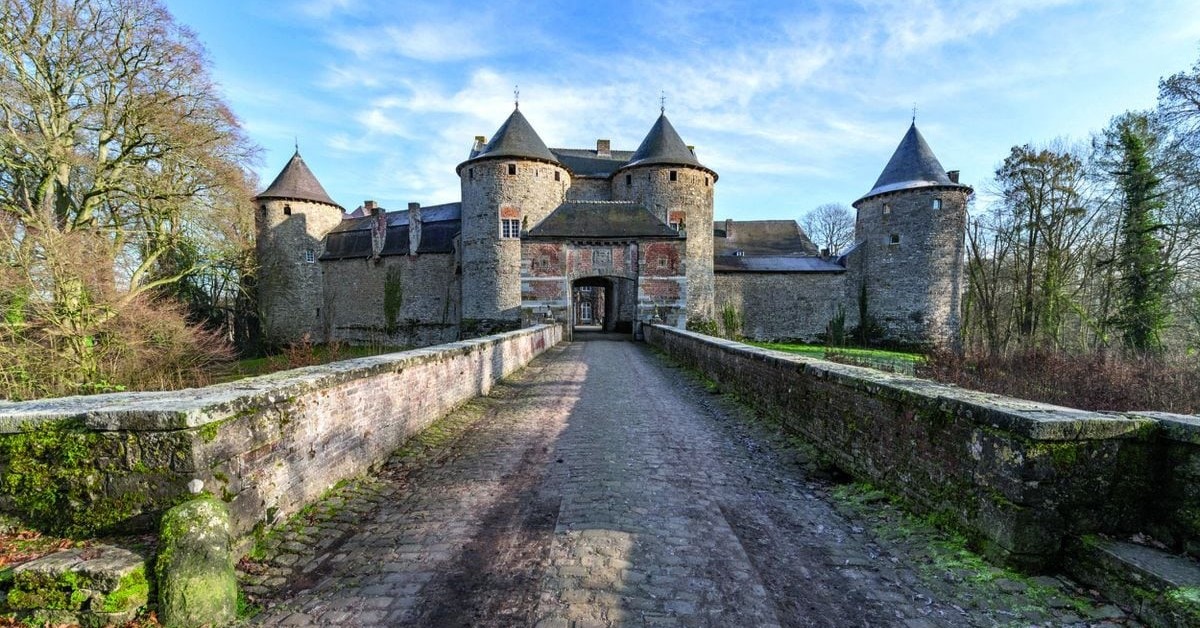 CORROY-LE-CHATEAU : UNE MAGNIFIQUE HISTOIRE FAMILIALE !!