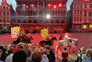 L'OMMEGANG, UN SPECTACLE A VOUS COUPER LE SOUFLE !!
